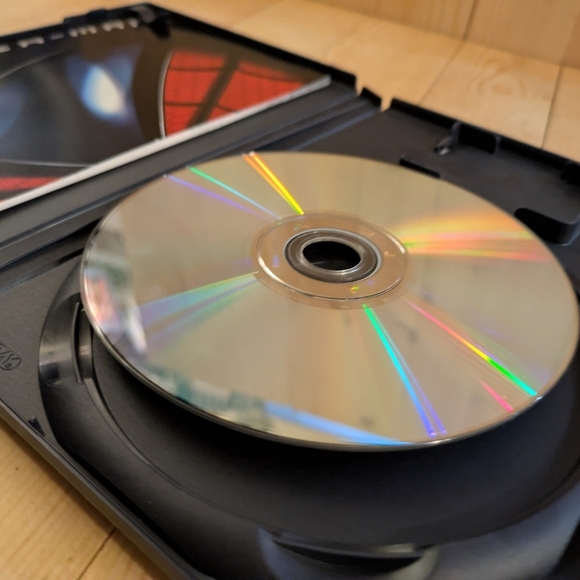 Spider-Man for PlayStation 2 - Black and Red Used - Picture 5 of 5